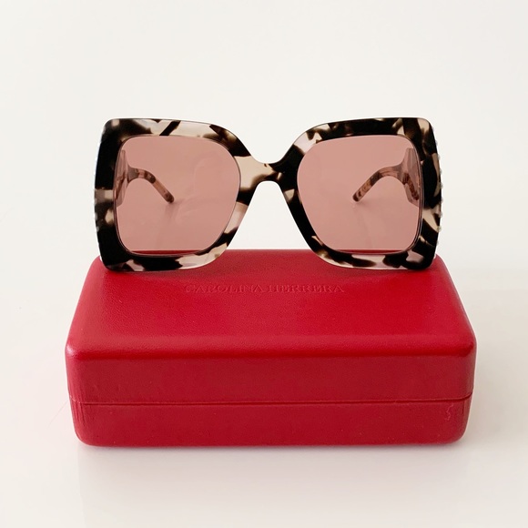 Carolina Herrera Sunglasses, New - Picture 5 of 10